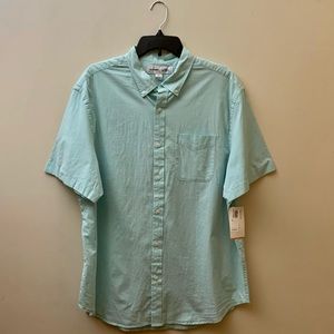 NWT - Old Navy Men’s Button Short Sleeve Shirt
